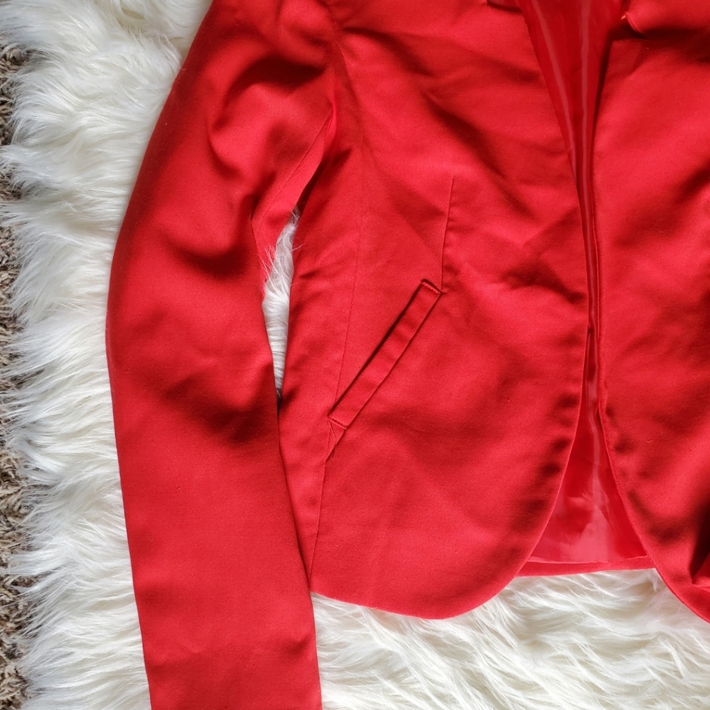 H&M Divided Red Blazer - Picture 5 of 6